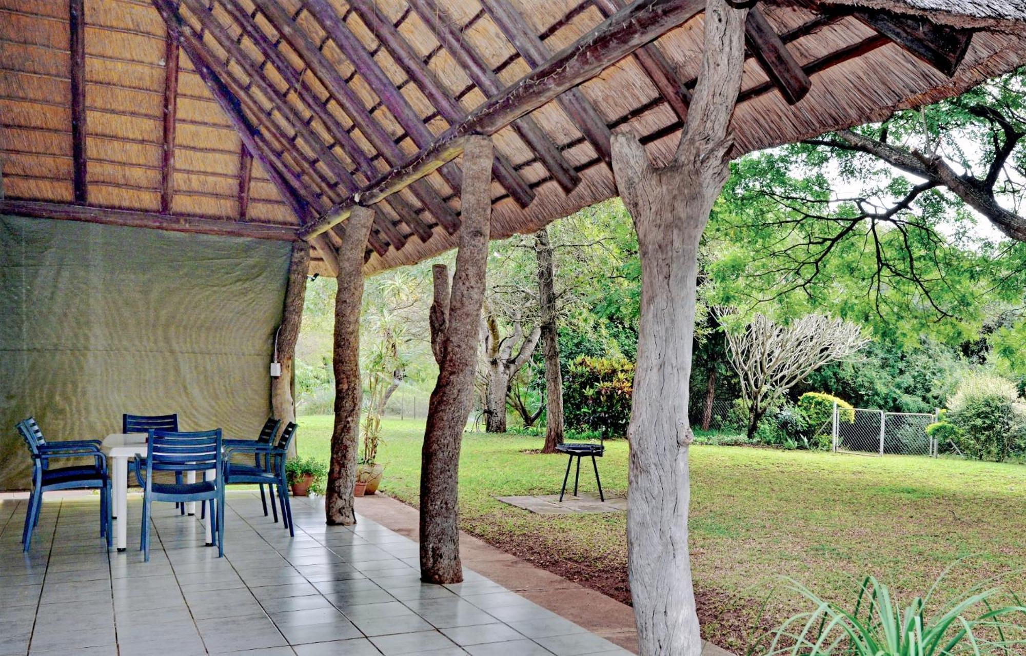 Komati River Chalets Komatipoort Ngoại thất bức ảnh