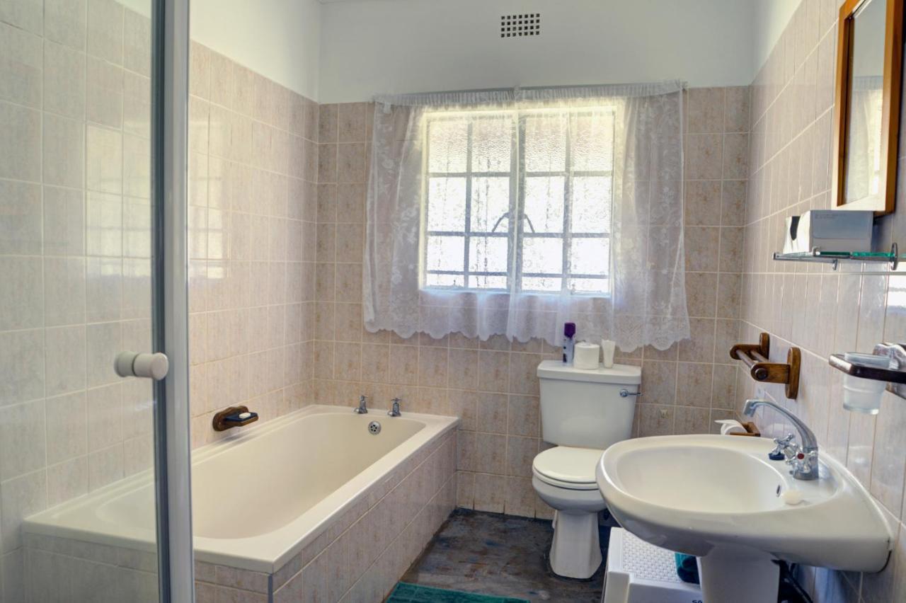 Komati River Chalets Komatipoort Ngoại thất bức ảnh